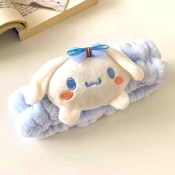 Hello Kitty Other - New Hello Kitty And Friends® Cinnamoroll Spa Makeup Wash Headband.  ‎         C2